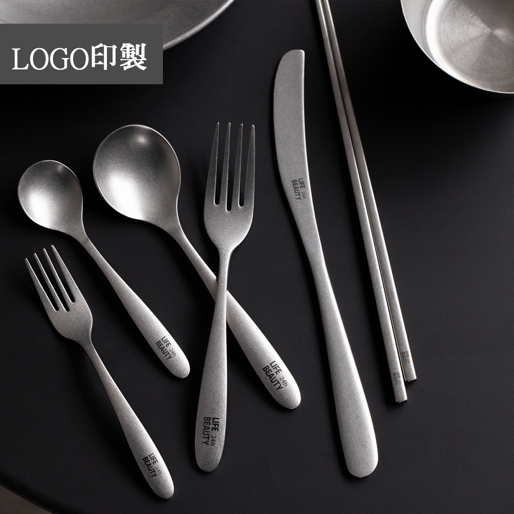 客製餐具與餐桌用品展示
